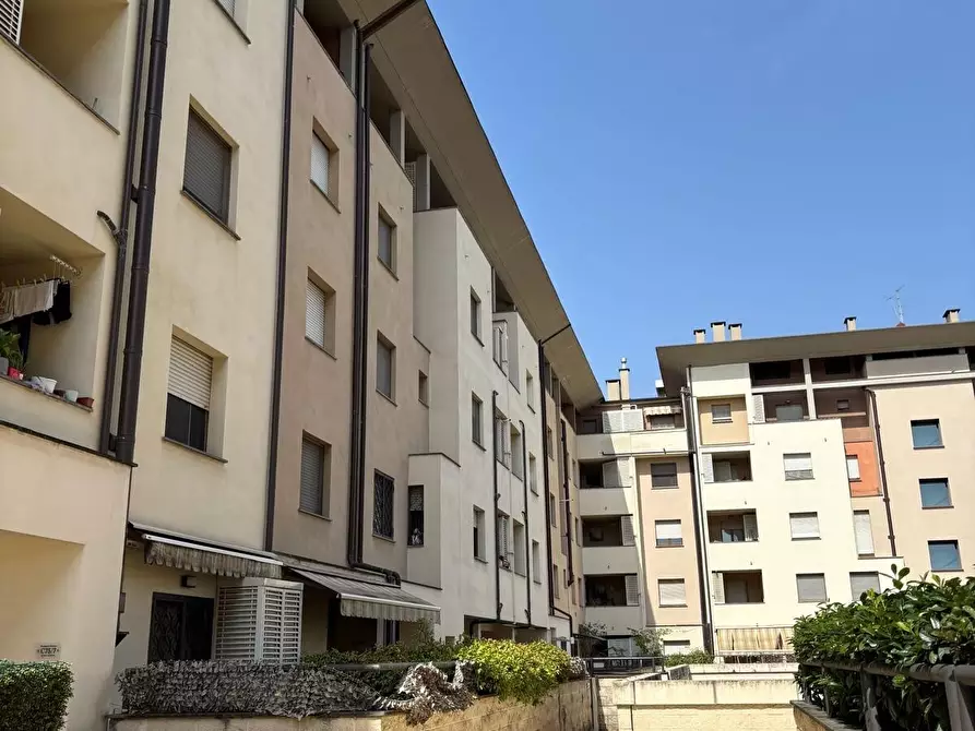 Immagine 8 di Monolocale in affitto  in Viale Corsica a Firenze