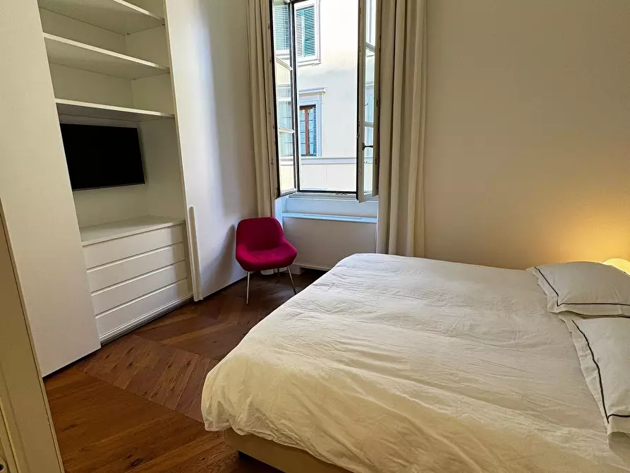 Immagine 16 di Appartamento in affitto  in Via dei Calzaiuoli a Firenze