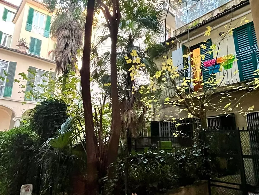 Immagine 13 di Trilocale in vendita  in Via Magenta a Firenze