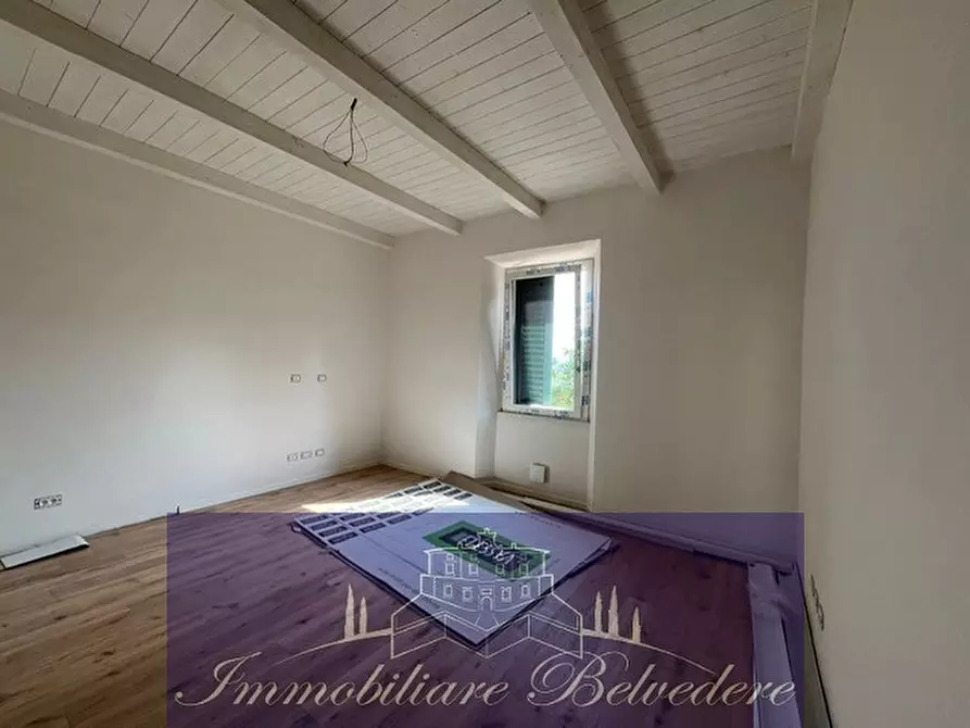 Immagine 30 di Trilocale in vendita  in Via di Mugnana a Greve In Chianti