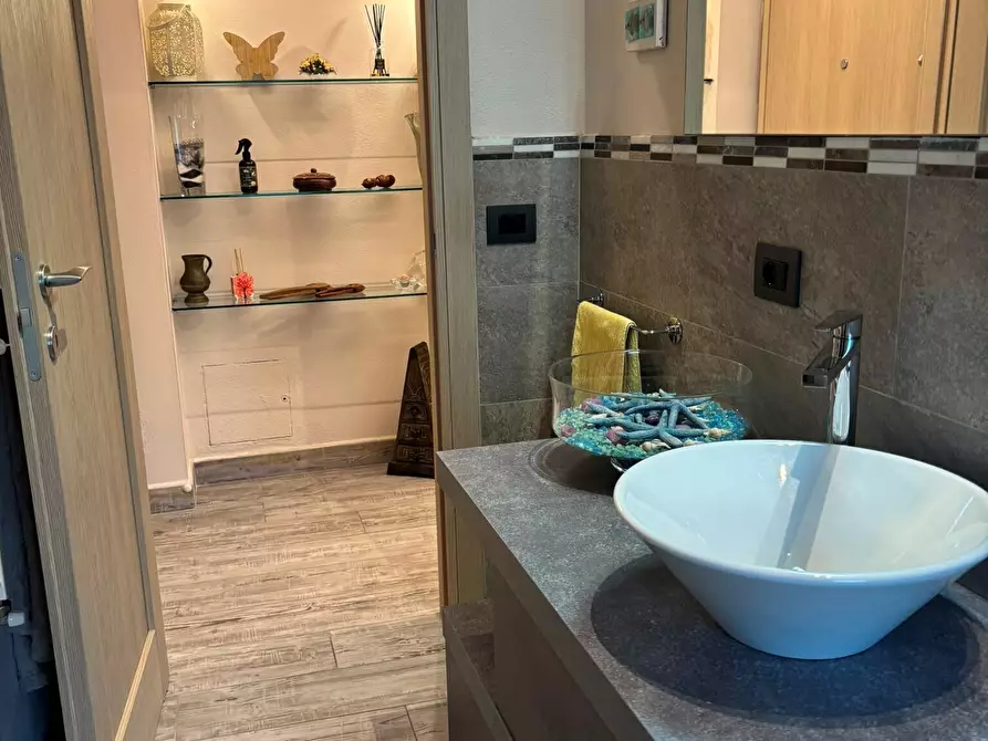 Immagine 18 di Appartamento in vendita  in Via di Villamagna a Bagno A Ripoli