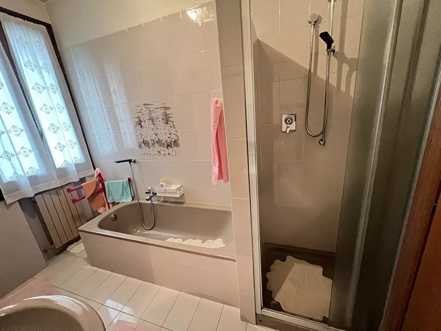 Immagine 39 di Villa in vendita  in Via Alessandro Volta 54 a Crevalcore