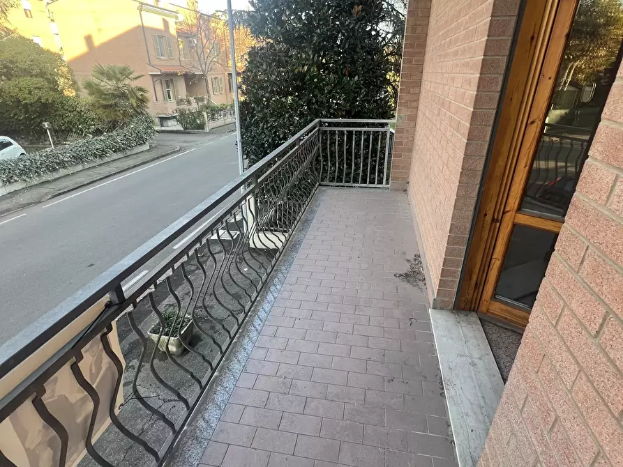 Immagine 34 di Quadrilocale in vendita  in via Della Ghiaia 47 a Modena