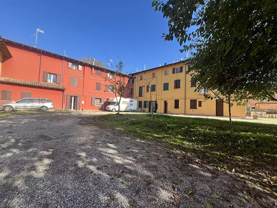 Immagine 43 di Bilocale in vendita  in Via Argini Nord 3565 a Crevalcore