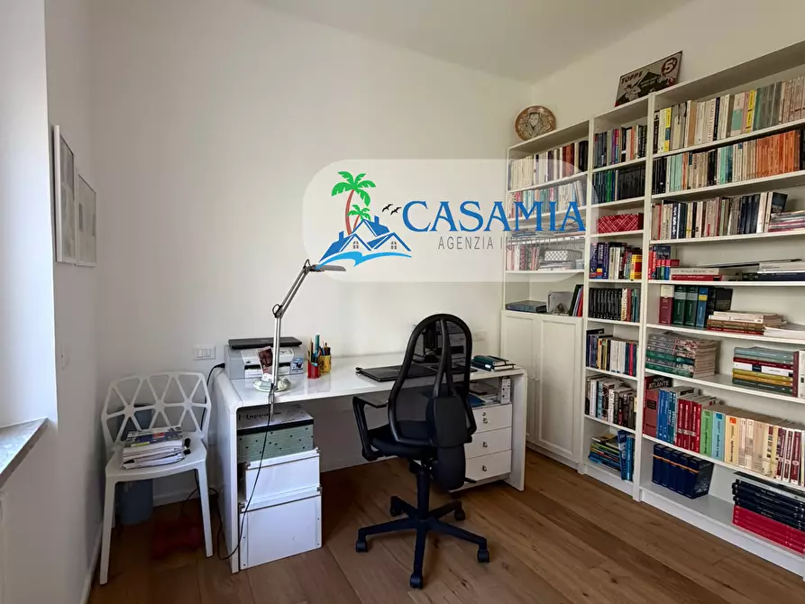 Immagine 26 di Quadrilocale in vendita  in Via San Martino a San Benedetto Del Tronto