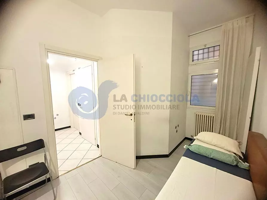 Immagine 15 di Ufficio in affitto  a Bologna