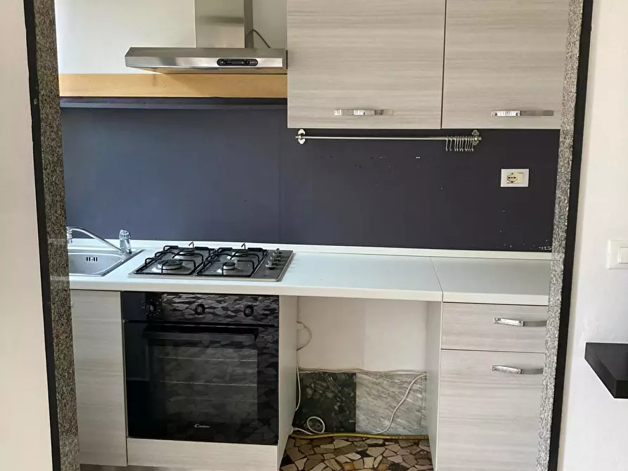 Immagine 6 di Trilocale in affitto  a Bologna