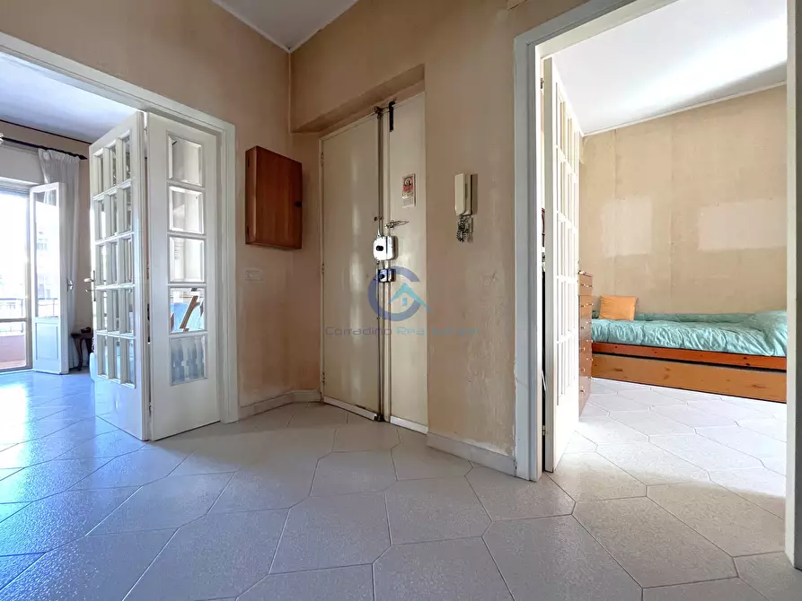 Immagine 22 di Quadrilocale in vendita  in Viale Crotone 66 a Catanzaro