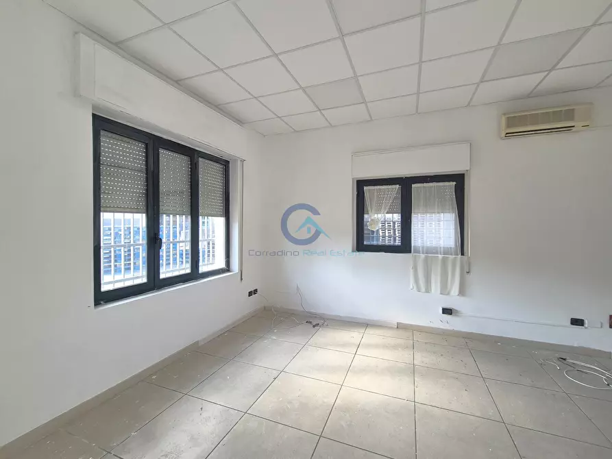 Immagine 2 di Capannone industriale in affitto  in Strada Statale 106 Jonica 8 a Catanzaro