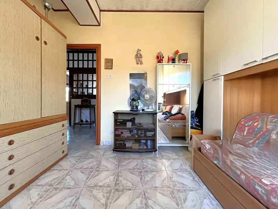 Immagine 11 di Quadrilocale in vendita  in Via Molise 7 a Catanzaro