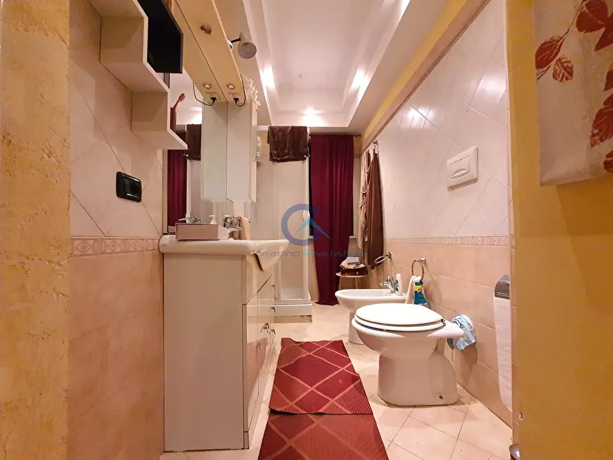 Immagine 9 di Trilocale in affitto  in Viale Fiume Mesima 39 a Catanzaro