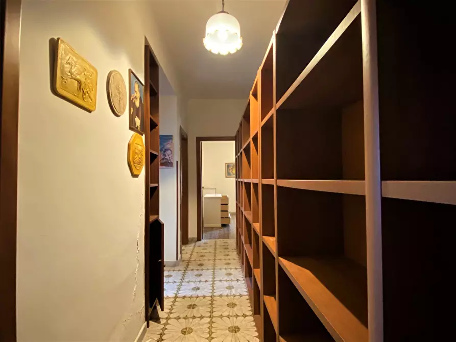 Immagine 5 di Trilocale in affitto  a Catanzaro