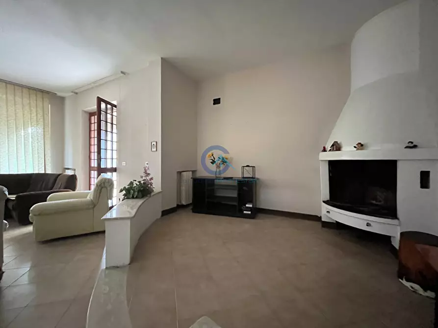 Immagine 8 di Casa indipendente in vendita  in Corso Telesio 80 a Settingiano