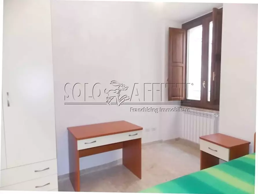 Immagine 8 di Stanza singola in affitto  a Catanzaro