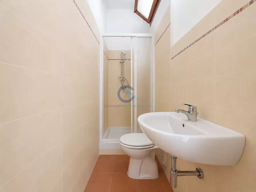 Immagine 9 di Quadrilocale in vendita  in Via Madonna dei Cieli 81 a Catanzaro