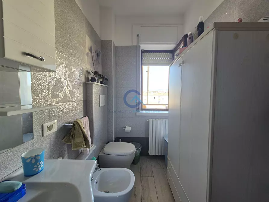 Immagine 8 di Quadrilocale in affitto  a Catanzaro