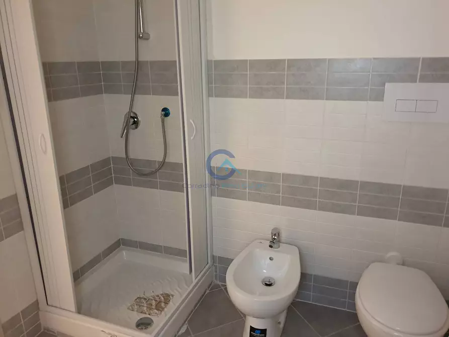 Immagine 20 di Pentalocale in affitto  a Catanzaro