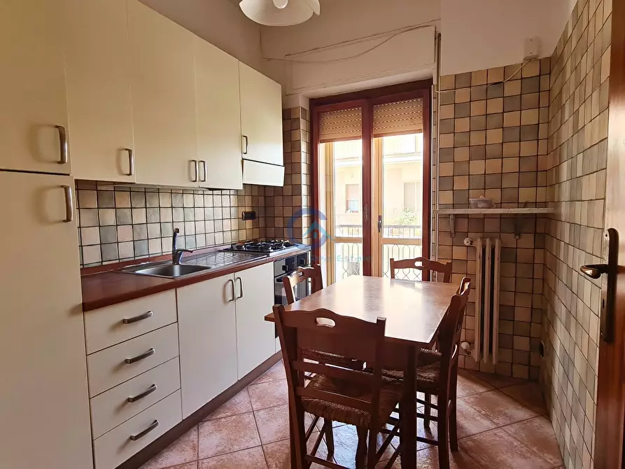 Immagine 5 di Stanza singola in affitto  a Catanzaro