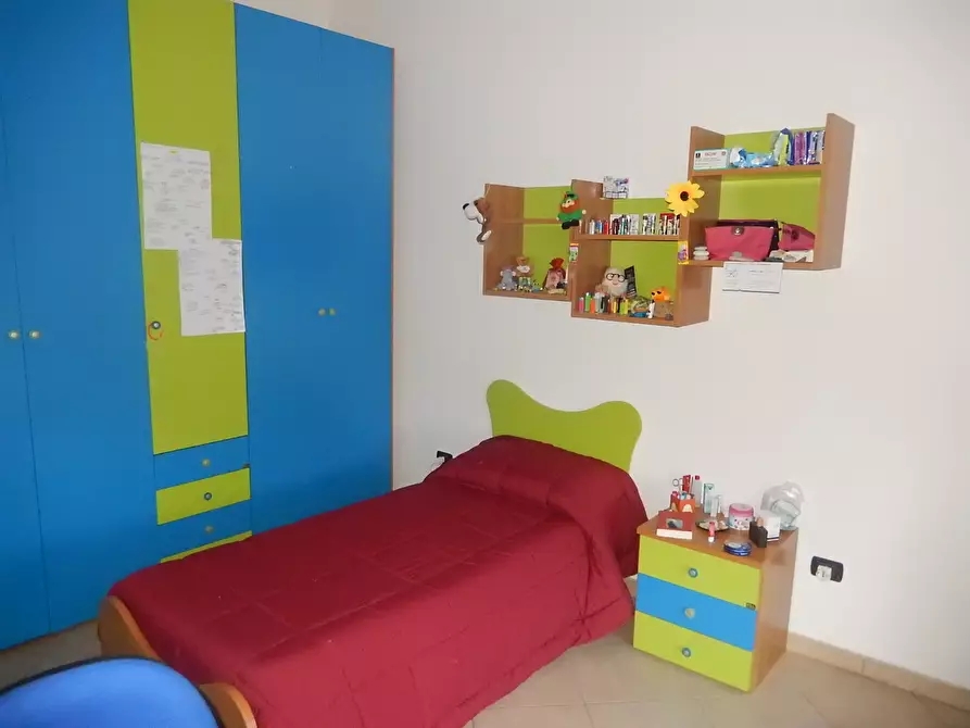 Immagine 7 di Stanza singola in affitto  a Catanzaro