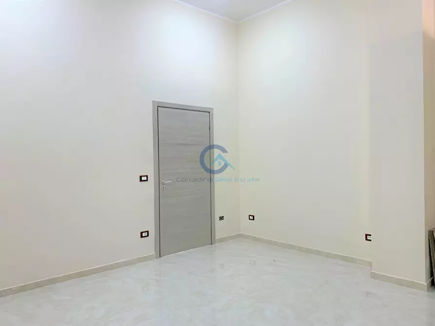Immagine 3 di Magazzino in affitto  a Catanzaro