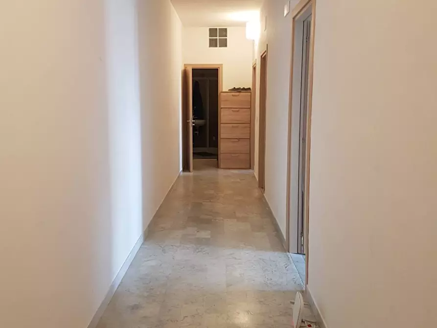 Immagine 4 di Stanza singola in affitto  a Catanzaro