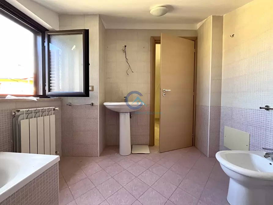 Immagine 12 di Porzione di casa in affitto  in Via Friuli 6 a Catanzaro