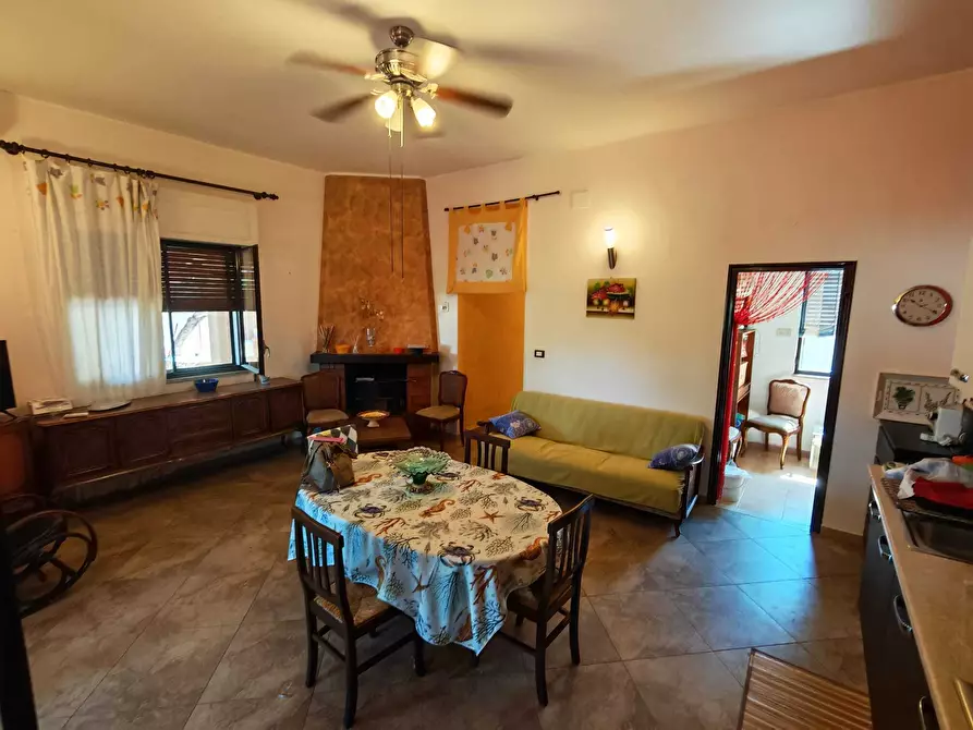 Immagine 25 di Villa in vendita  in Via Perseo a Siracusa