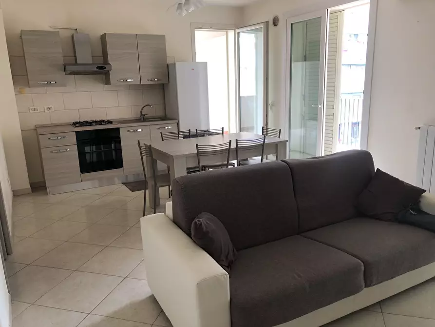 Immagine 1 di Trilocale in vendita  in Via Vizzini a Siracusa