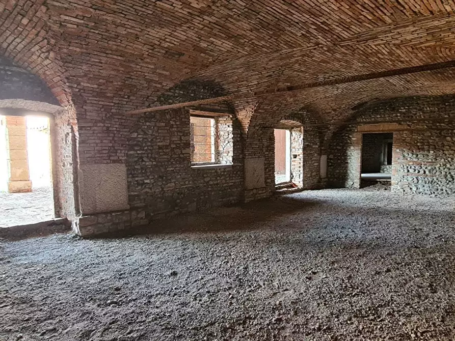 Immagine 6 di Rustico / casale in vendita  in Via Santissima 27 a Borgosatollo