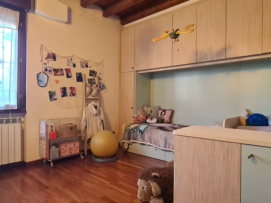 Immagine 6 di Trilocale in vendita  a Brescia