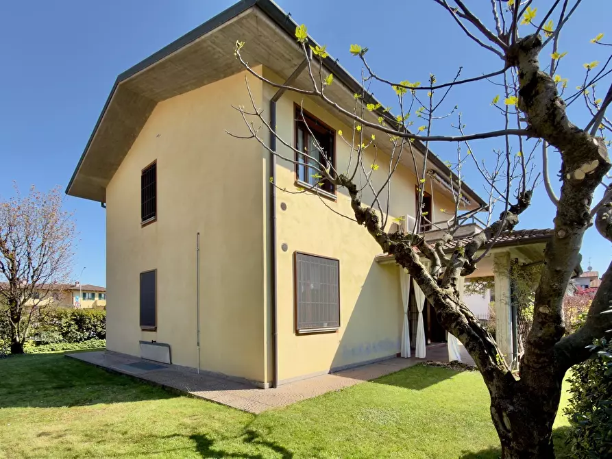 Immagine 1 di Casa indipendente in vendita  in Via Gerolamo Rovetta a Borgosatollo