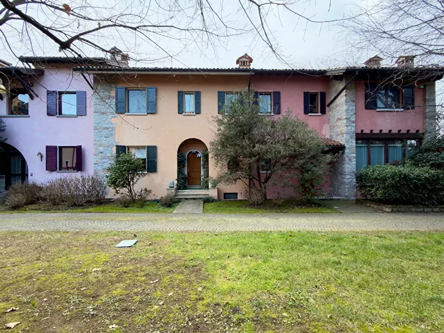 Immagine 1 di Villetta a schiera in vendita  in Via Sale a Gussago