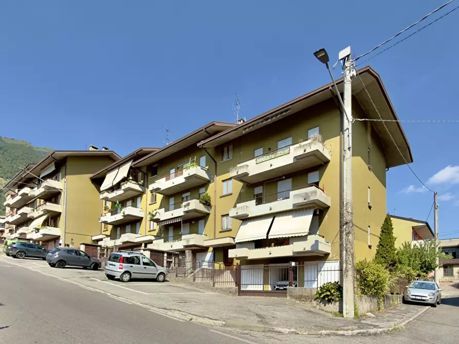 Immagine 1 di Quadrilocale in vendita  in Via Tufi 7 a Lumezzane