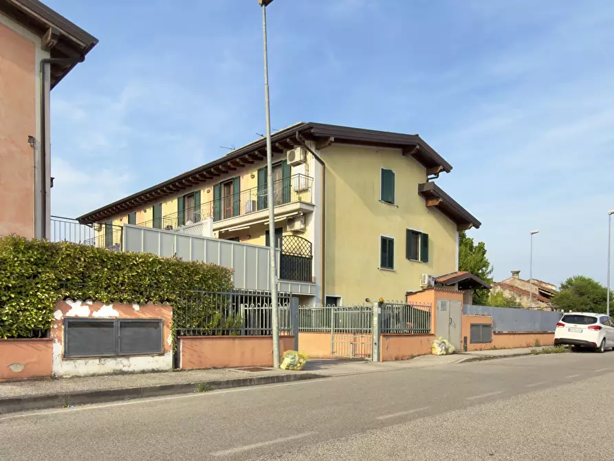 Immagine 12 di Trilocale in vendita  in Via Santa Barbara 33 a Calvisano