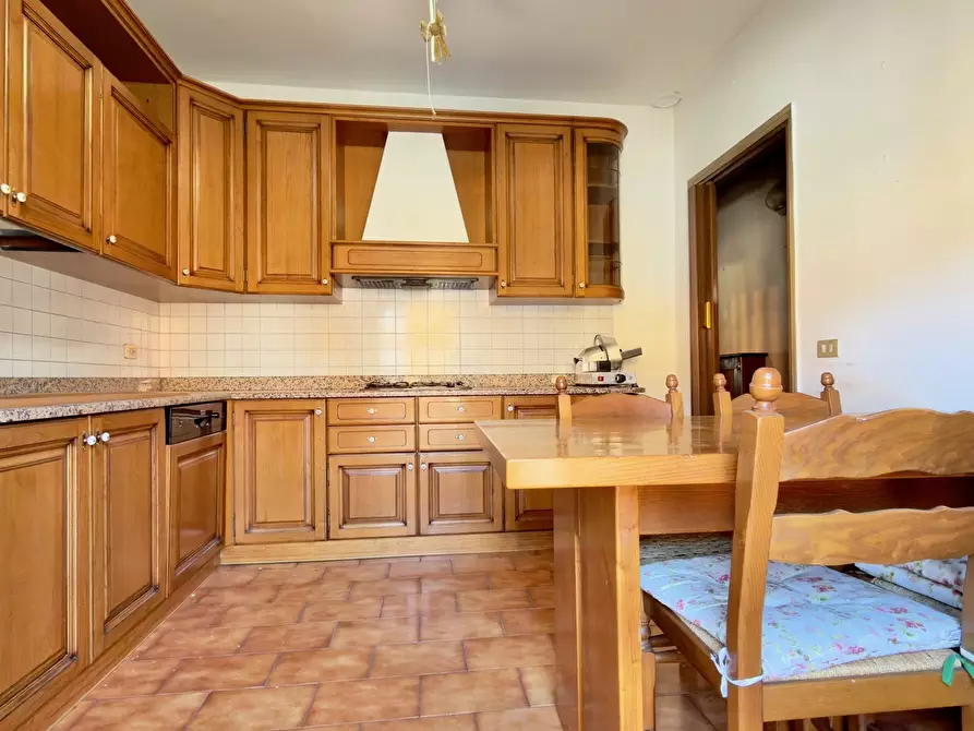 Immagine 7 di Villetta a schiera in vendita  a Brescia