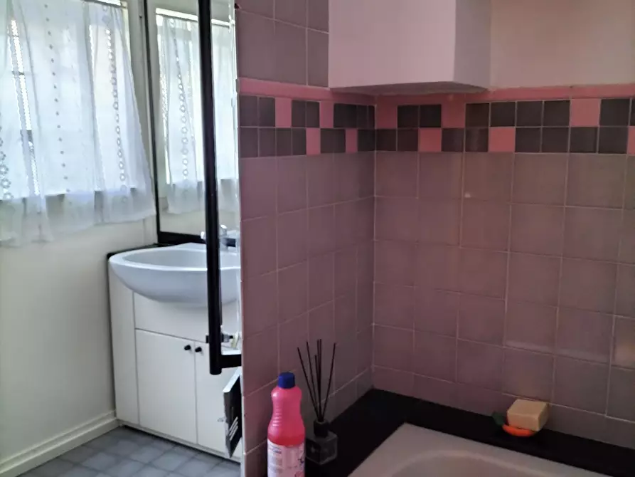 Immagine 14 di Stanza singola in affitto  in Via Filippo Meda 175 a Roma