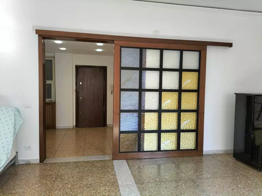 Immagine 4 di Quadrilocale in affitto  in Via Emilio de Marchi 33 a Roma