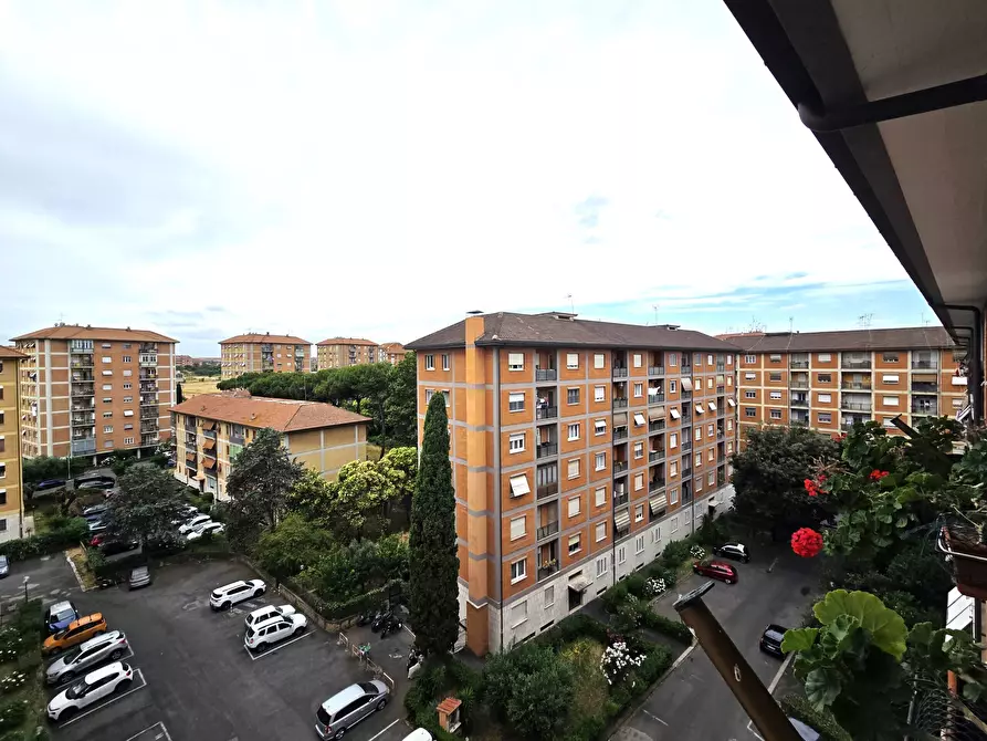 Immagine 28 di Quadrilocale in vendita  in Viale dei Romanisti 127 a Roma