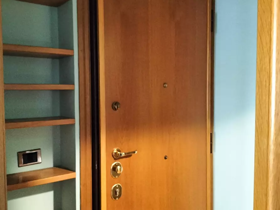 Immagine 3 di Stanza singola in affitto  in Via Filippo Meda 175 a Roma