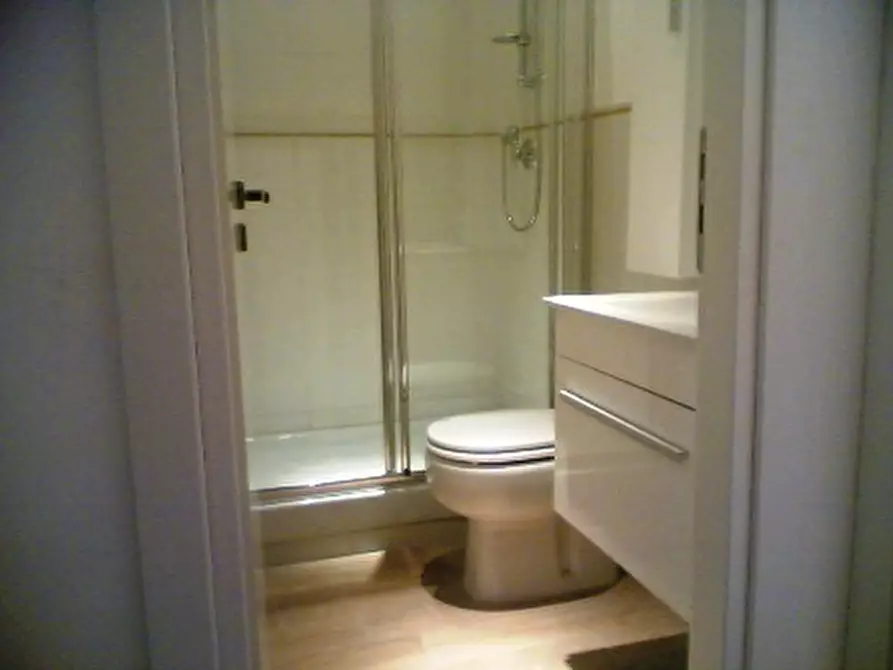 Immagine 11 di Trilocale in affitto  in Via Beato Angelico a Roma