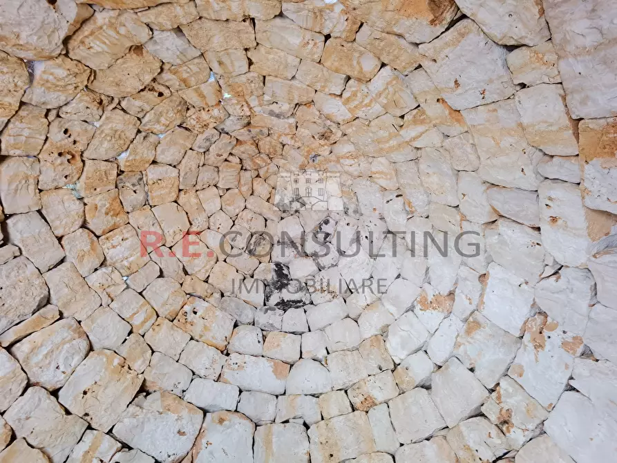 Immagine 18 di Baita in vendita  a Ceglie Messapico