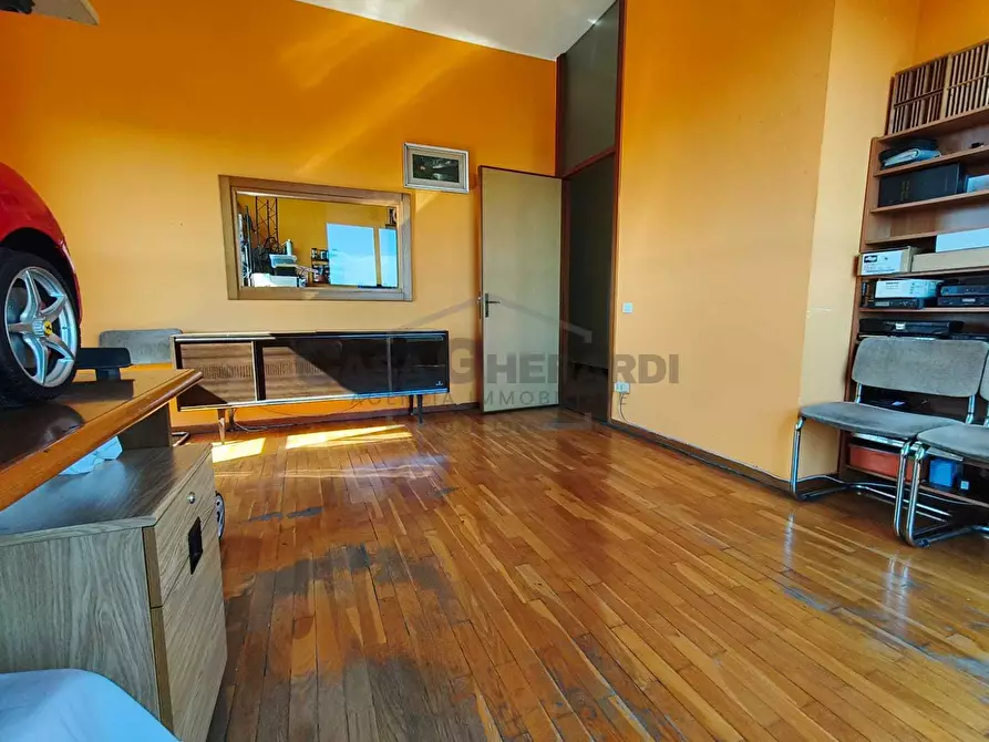 Immagine 16 di Attico in vendita  in Via Roma 80 a Ponte San Pietro