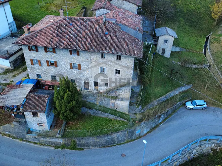 Immagine 22 di Rustico / casale in vendita  a Val Brembilla