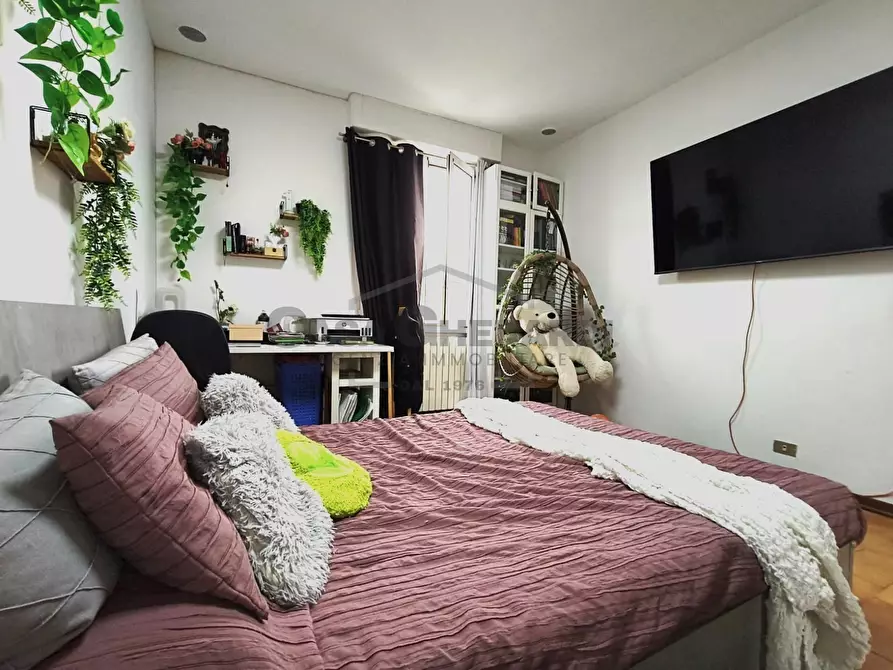 Immagine 6 di Trilocale in vendita  in Via Albenza a Ponte San Pietro