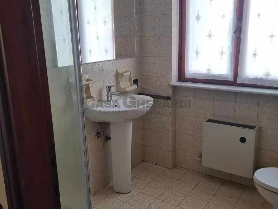 Immagine 22 di Quadrilocale in vendita  in Via al Quadrel 18 18 a Zogno