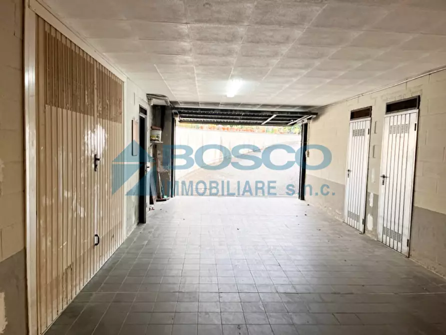 Immagine 31 di Pentalocale in vendita  in Via Sarzana a La Spezia