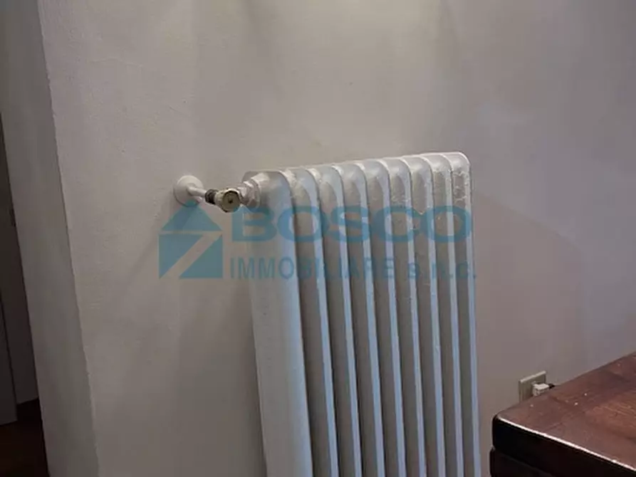 Immagine 22 di Pentalocale in vendita  in via Di Monale a La Spezia