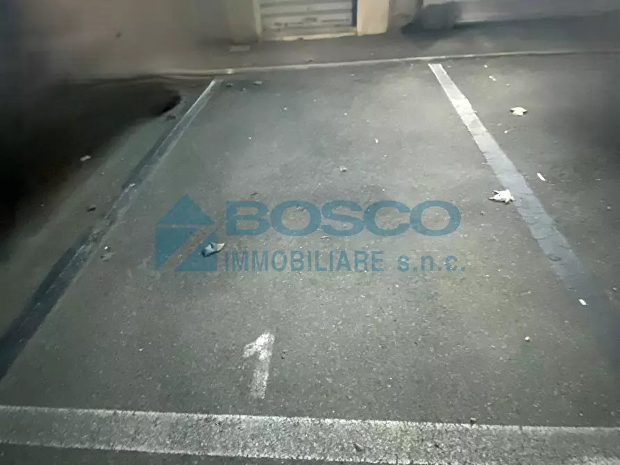 Immagine 14 di Pentalocale in vendita  in Via Emanuele Gianturco a La Spezia