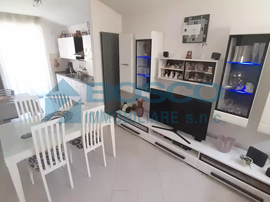 Immagine 7 di Pentalocale in vendita  in Via Sarzana a La Spezia