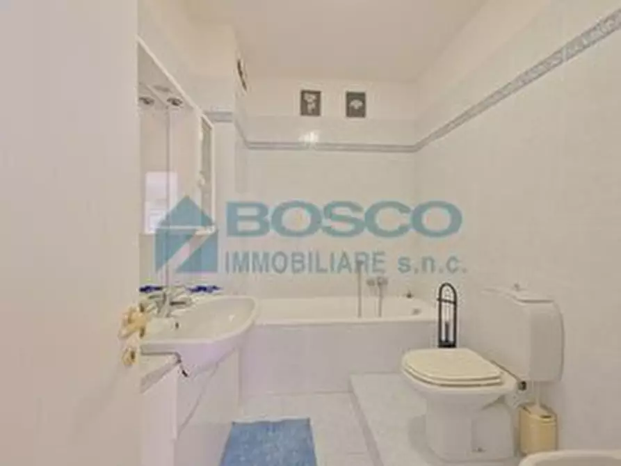 Immagine 12 di Pentalocale in vendita  in Via Lizza Nuova 3 a La Spezia